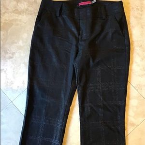🌷ALICE AND OLIVIA BLACK SLACKS SIZE 6